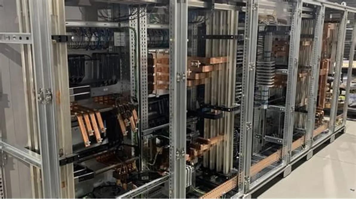 Intervención en Cuadro Eléctrico para Centro Comercial Nacional